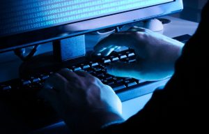 expressvpn publie une déclaration sur l’implication de son directeur informatique dans l’opération de spyware “karma”